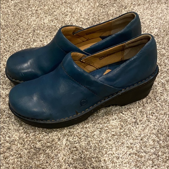 Women's Blue Leather Clogs - Picture 2 of 11